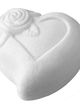 Zamatové darčekové balenie na svadobné prstene, biele srdce a ruža