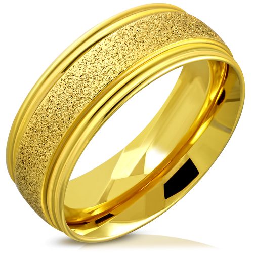 Pieskovaný prsteň z chirurgickej ocele, zlatá farba a ryhy - 8 mm