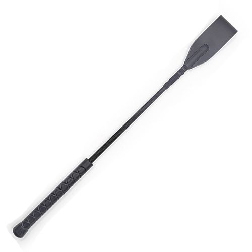 Černý kožený bič, plastová rukojeť a kožený obdélník