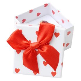 Darčekové balenie na náušnice, červené srdiečka a mašľa