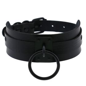 Czarny skórzany choker erotyczny, metalowe elementy