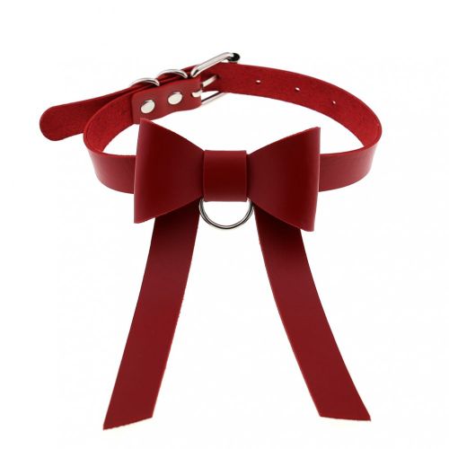 Červený erotický kožený choker, mašle a opasek