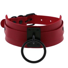 Czerwony skórzany choker erotyczny, czarne metalowe elementy