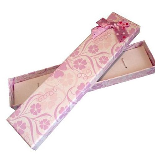 Kvietkovaná darčeková krabička na náramok, pastelové farby
