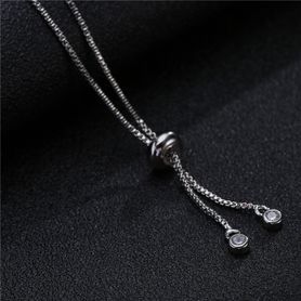 Dámsky náramok striebornej farby, nápis "Mama", číre zirkóny - bižutéria